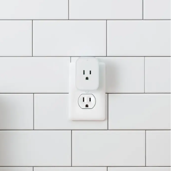 Smart Plugs Smart Homes